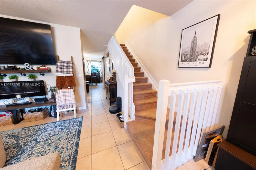 9051 SW 227th St #11 Cutler Bay, FL 33190