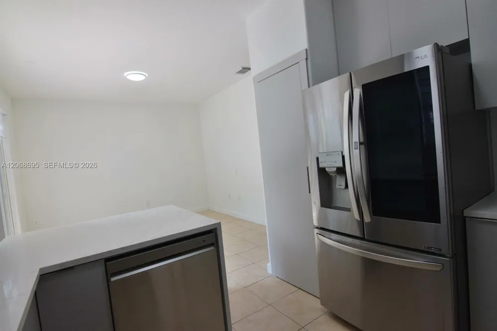 7855 NW 110th Ave #7855 Doral, FL 33178