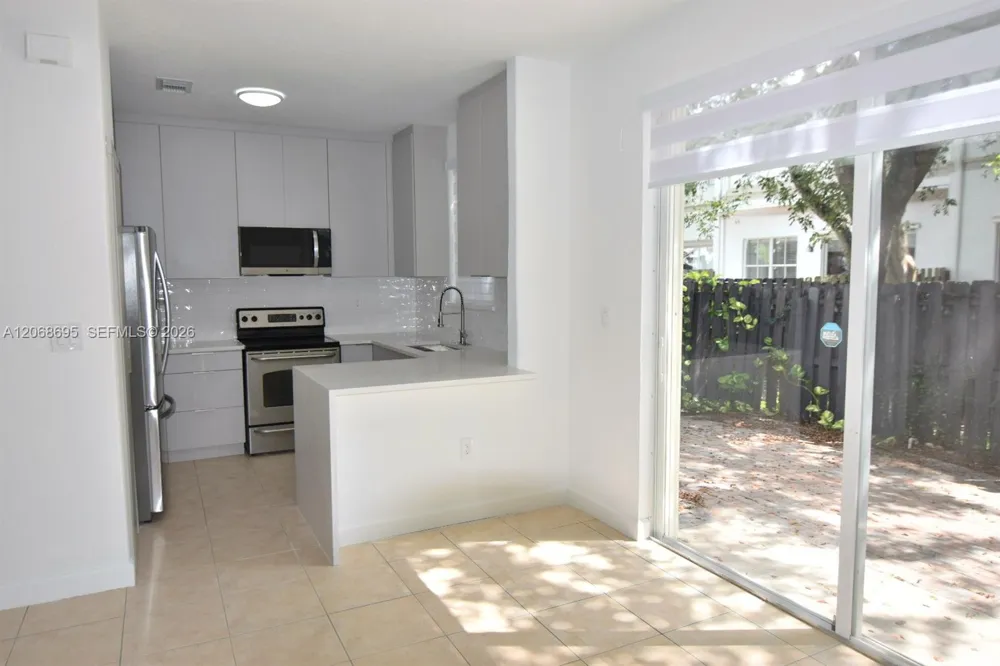 7855 NW 110th Ave #7855 Doral, FL 33178