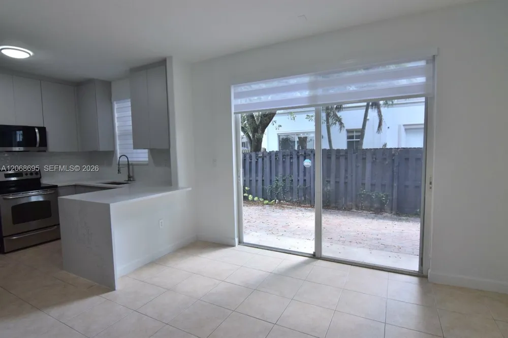 7855 NW 110th Ave #7855 Doral, FL 33178