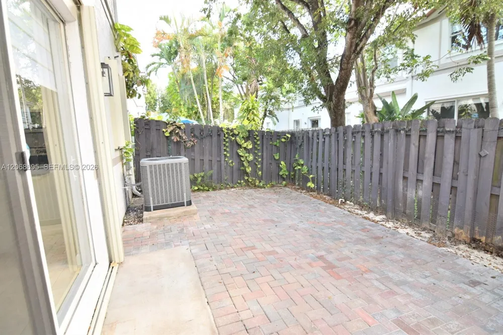 7855 NW 110th Ave #7855 Doral, FL 33178