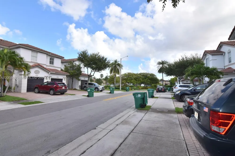 7855 NW 110th Ave #7855 Doral, FL 33178