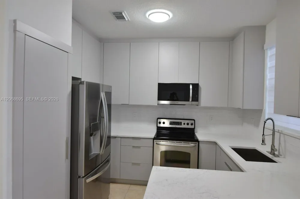 7855 NW 110th Ave #7855 Doral, FL 33178