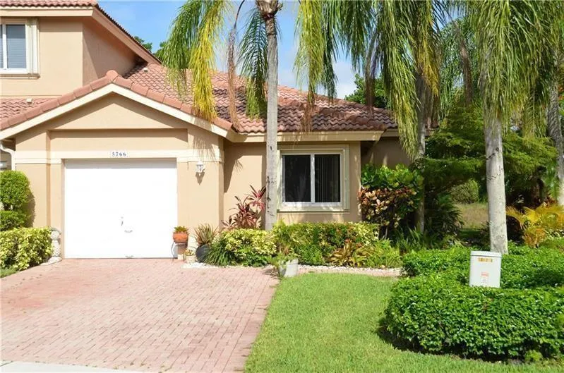 5766 NW 127th Terrace Coral Springs, FL 33076