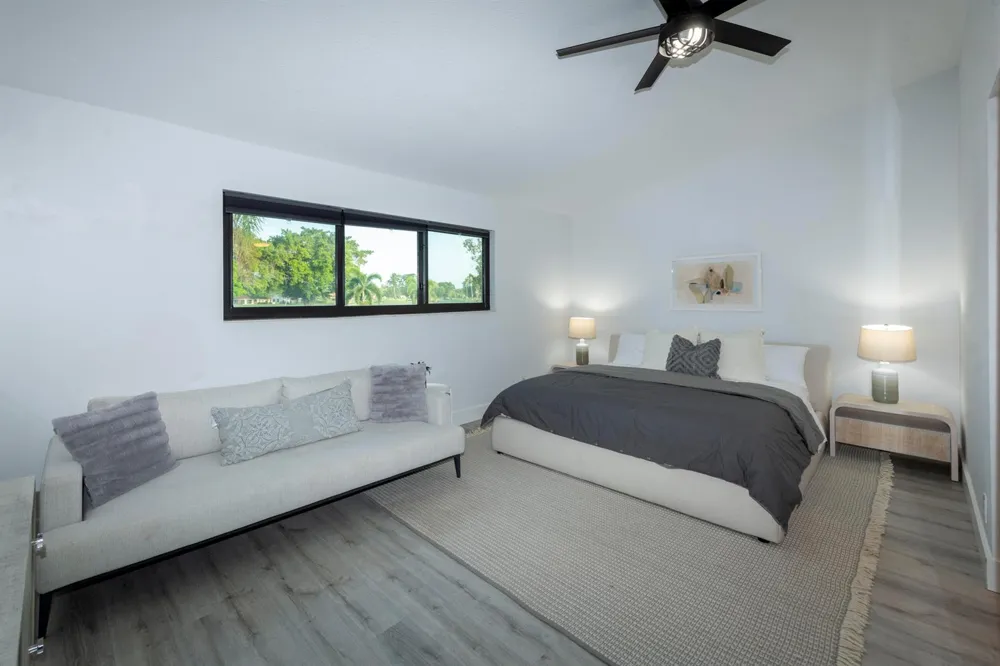 257 OLD MEADOW WAY Palm Beach Gardens, FL 33418