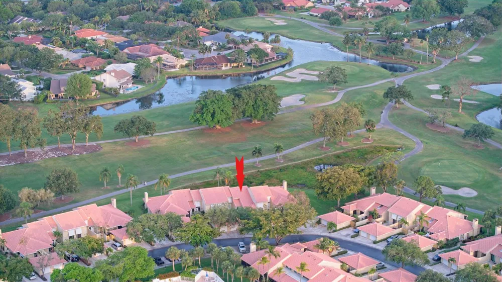 257 OLD MEADOW WAY Palm Beach Gardens, FL 33418