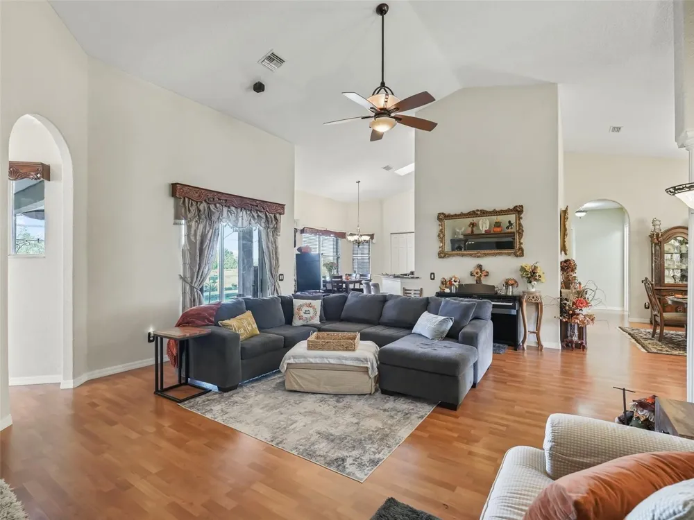 9926 SE SUNSET HARBOR ROAD Summerfield, FL 34491