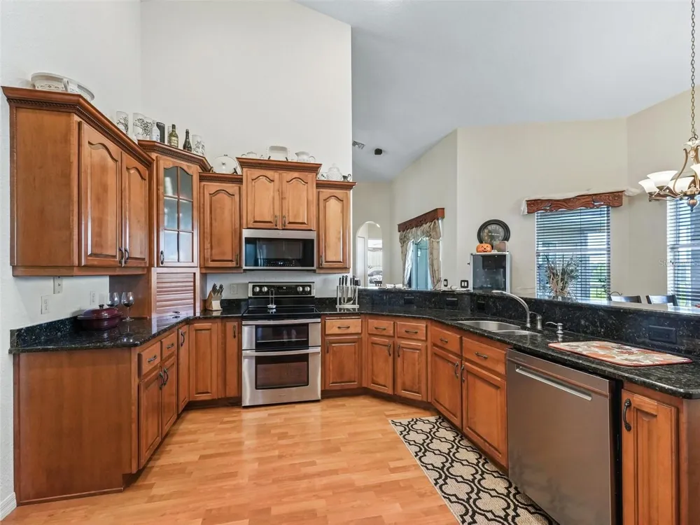 9926 SE SUNSET HARBOR ROAD Summerfield, FL 34491