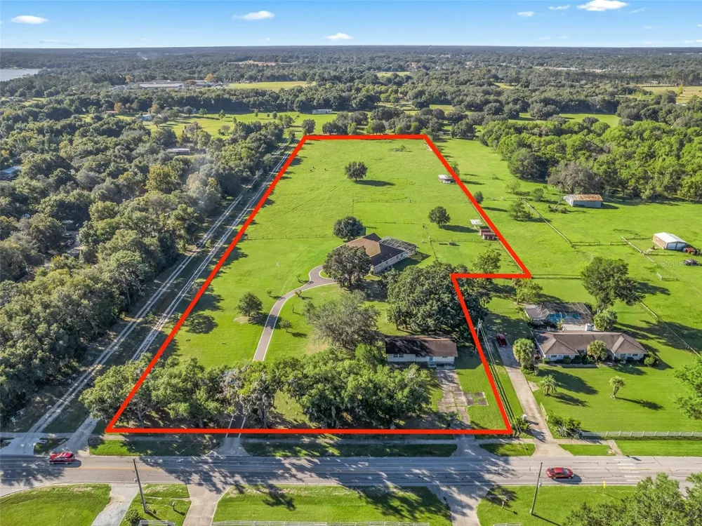 9926 SE SUNSET HARBOR ROAD Summerfield, FL 34491