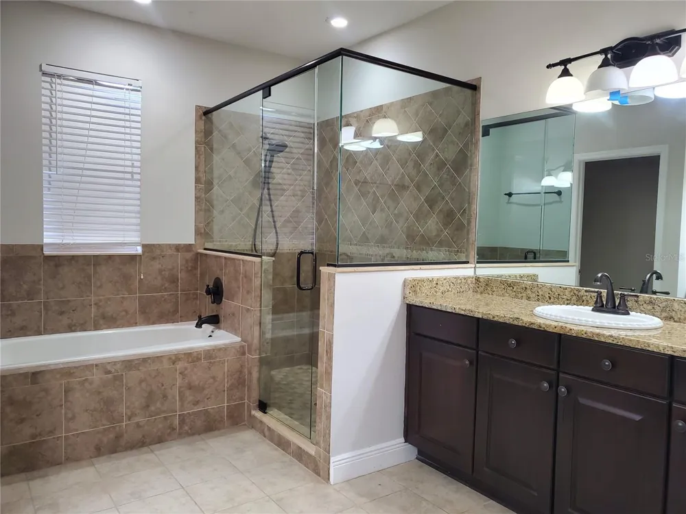 2121 FAIRFIELD AVENUE Brandon, FL 33510