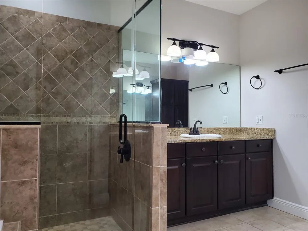 2121 FAIRFIELD AVENUE Brandon, FL 33510