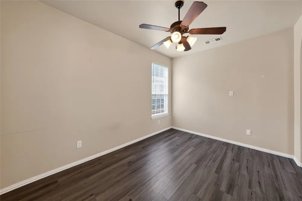 1833 Forsythe Drive Savannah, TX 76227