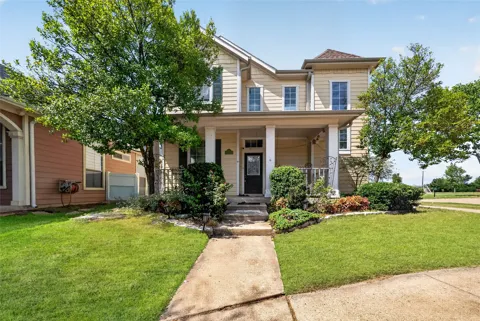 1833 Forsythe Drive