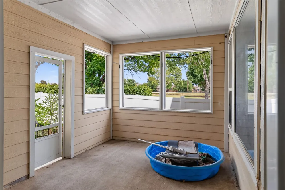 1833 Forsythe Drive Savannah, TX 76227