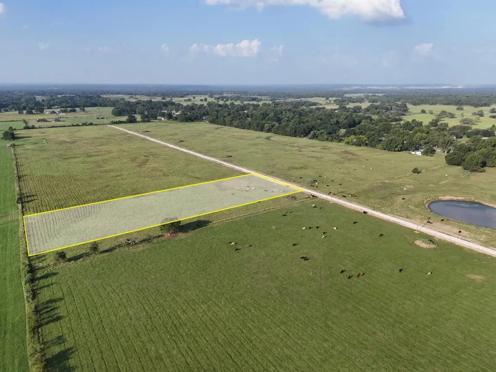 2 County Road 463 Mexia, TX 76667