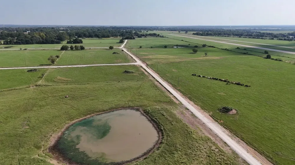 2 County Road 463 Mexia, TX 76667