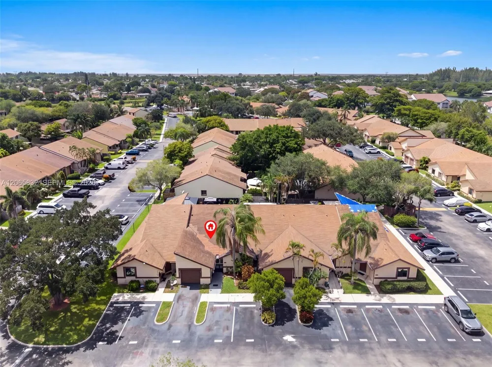11083 NW 38th Pl Sunrise, FL 33351
