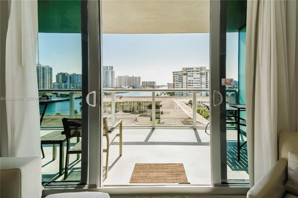 2602 E Hallandale Beach Blvd #R707 Hallandale Beach, FL 33009