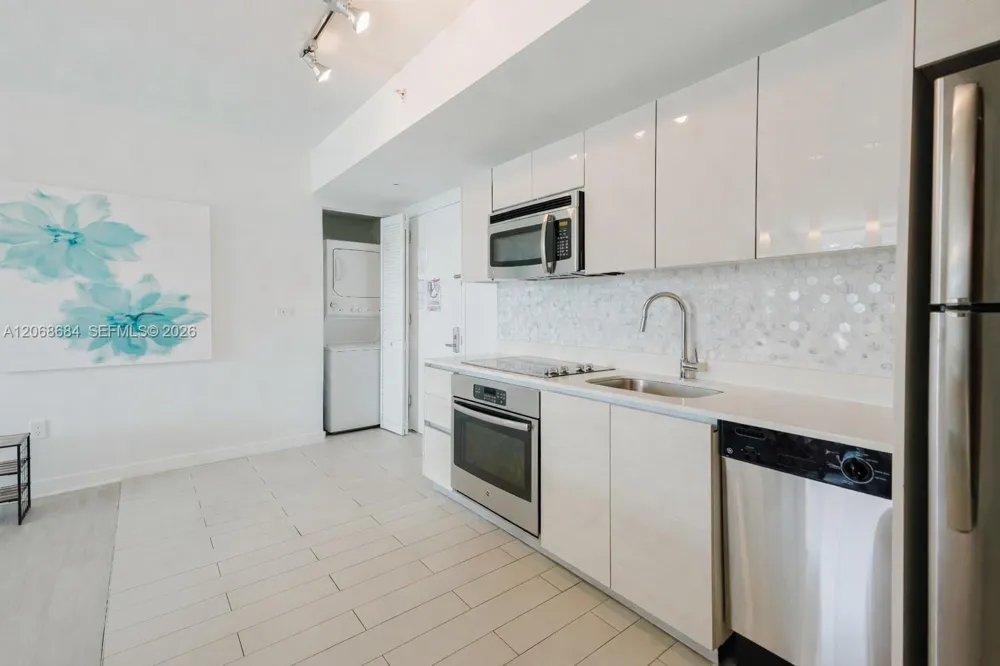2602 E Hallandale Beach Blvd #R707 Hallandale Beach, FL 33009