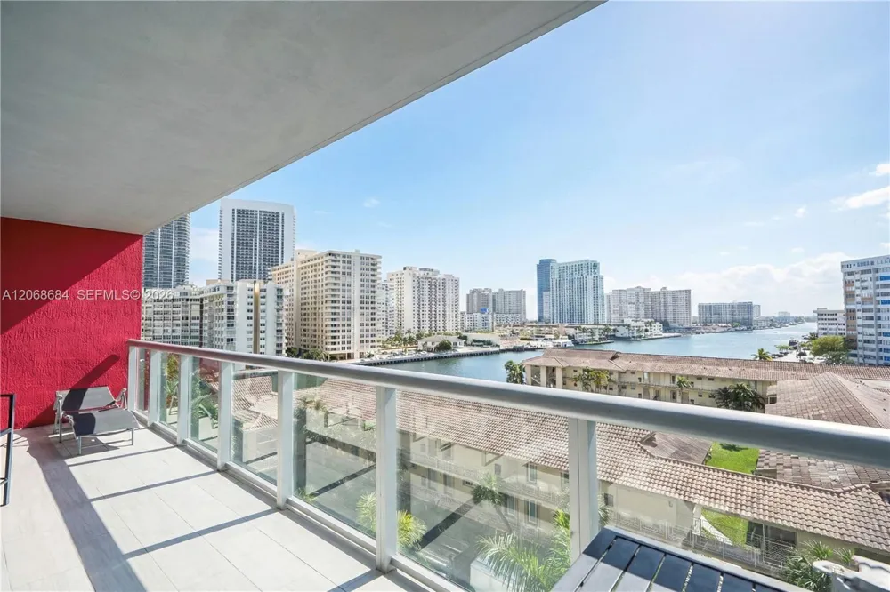 2602 E Hallandale Beach Blvd #R707 Hallandale Beach, FL 33009