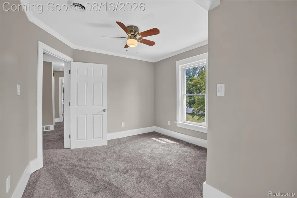 403 Ellen Street E Fenton City, MI 48430