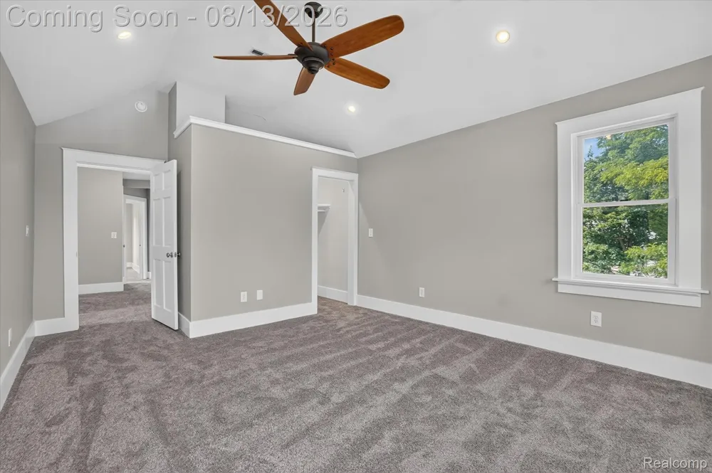 403 Ellen Street E Fenton City, MI 48430