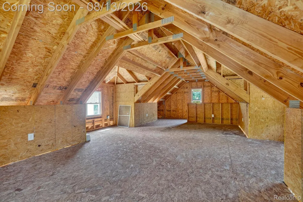 403 Ellen Street E Fenton City, MI 48430
