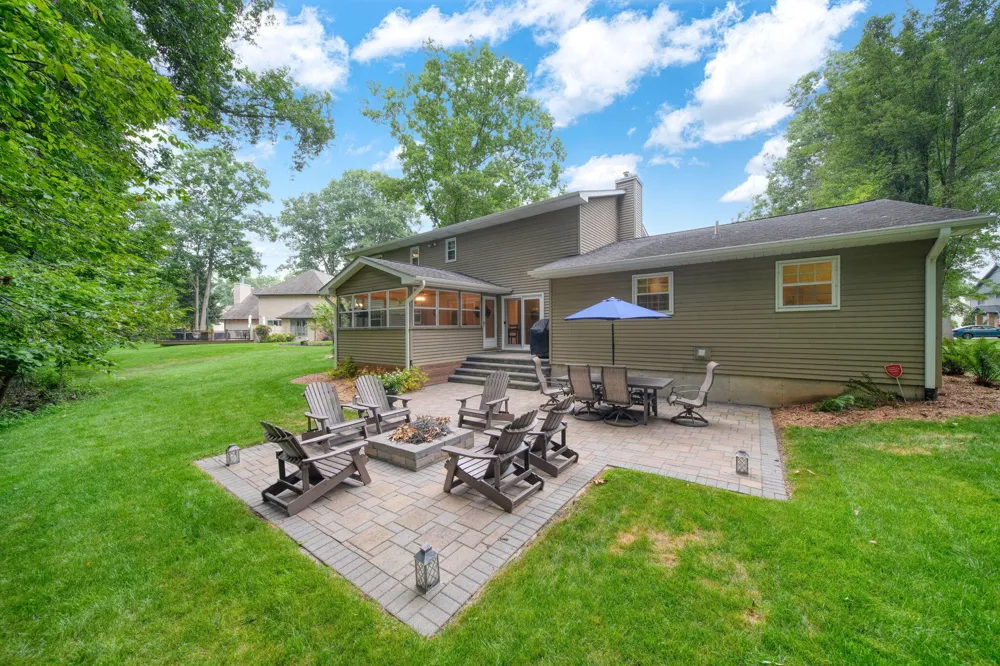 5168 W Bluestone Street Summit Township, MI 49201
