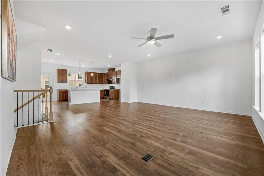 218 Maycrest Path Tucker, GA 30084