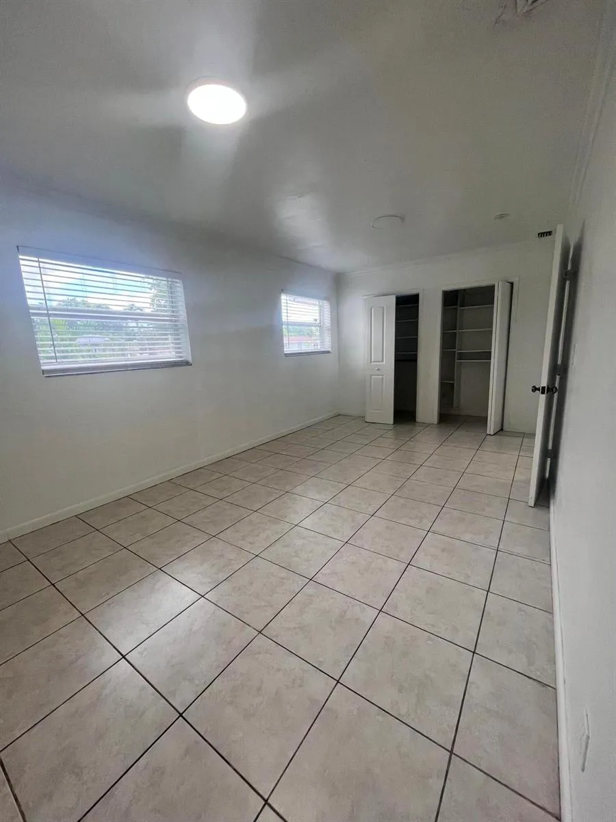 3300 SW 32ND COURT West Park, FL 33023