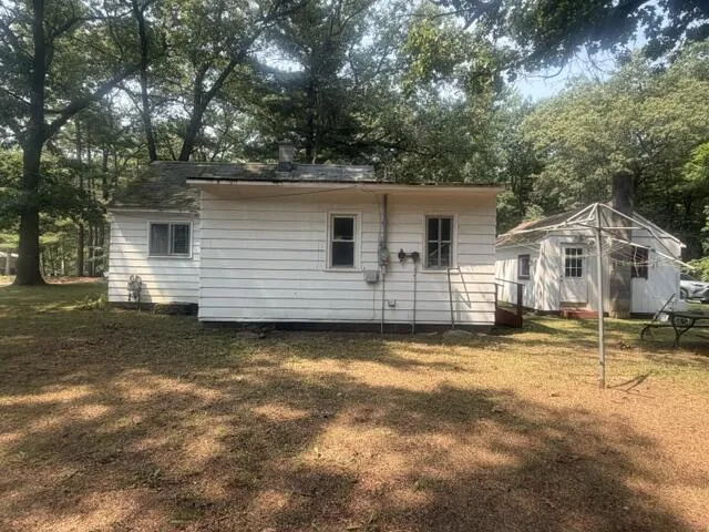 1709 Pine Street Newaygo, MI 49337
