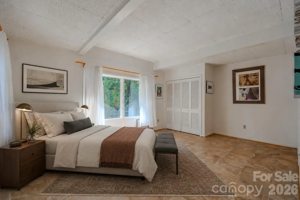 1225 Hogback Mountain Road Tryon, NC 28782
