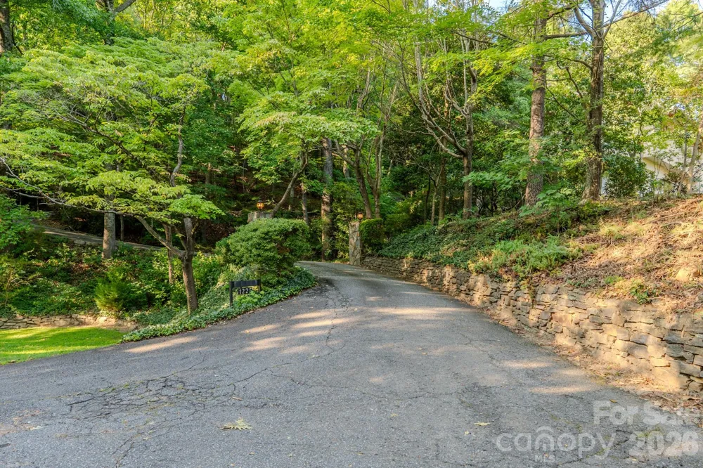 1225 Hogback Mountain Road Tryon, NC 28782