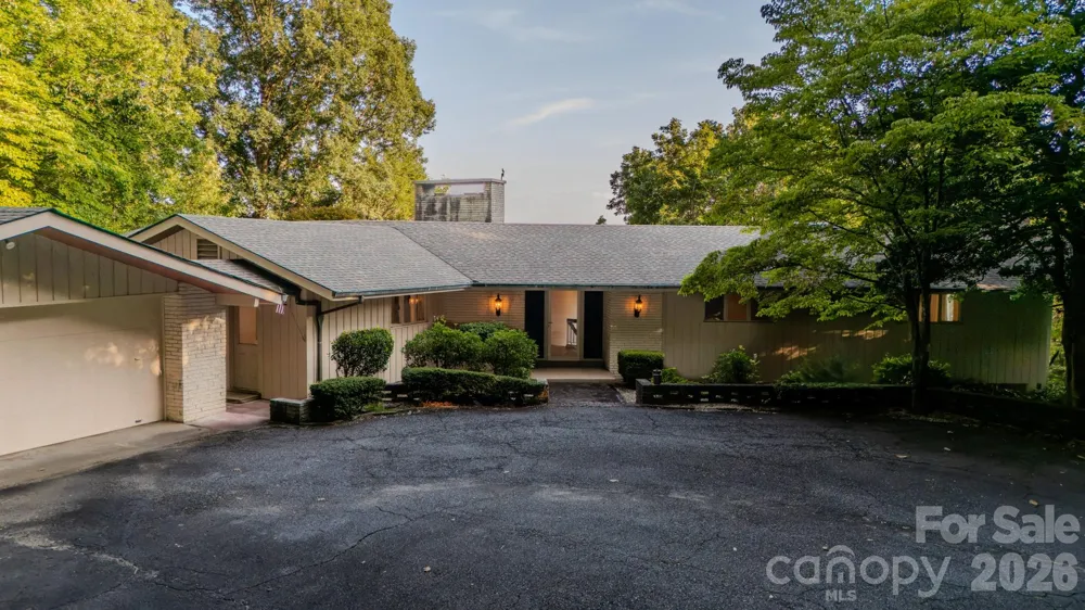 1225 Hogback Mountain Road Tryon, NC 28782