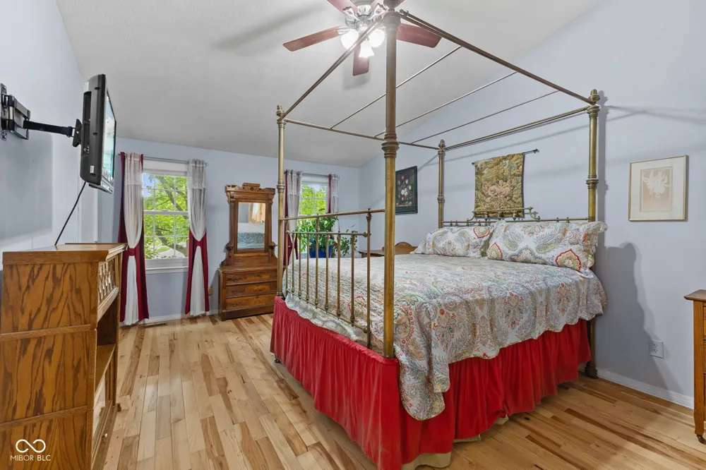 1200 Breaside Court Greenwood, IN 46143