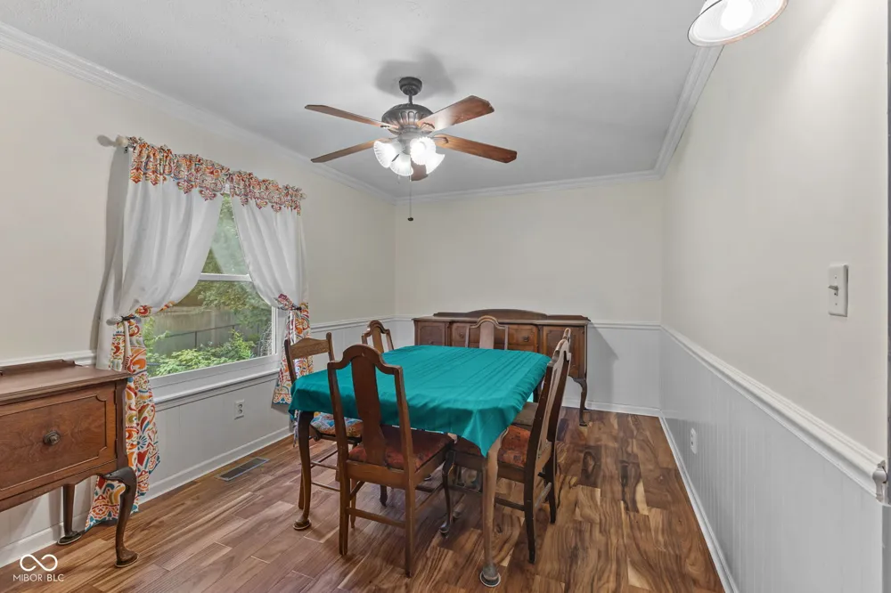 1200 Breaside Court Greenwood, IN 46143