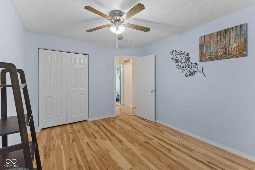 1200 Breaside Court Greenwood, IN 46143