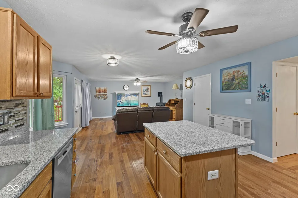 1200 Breaside Court Greenwood, IN 46143