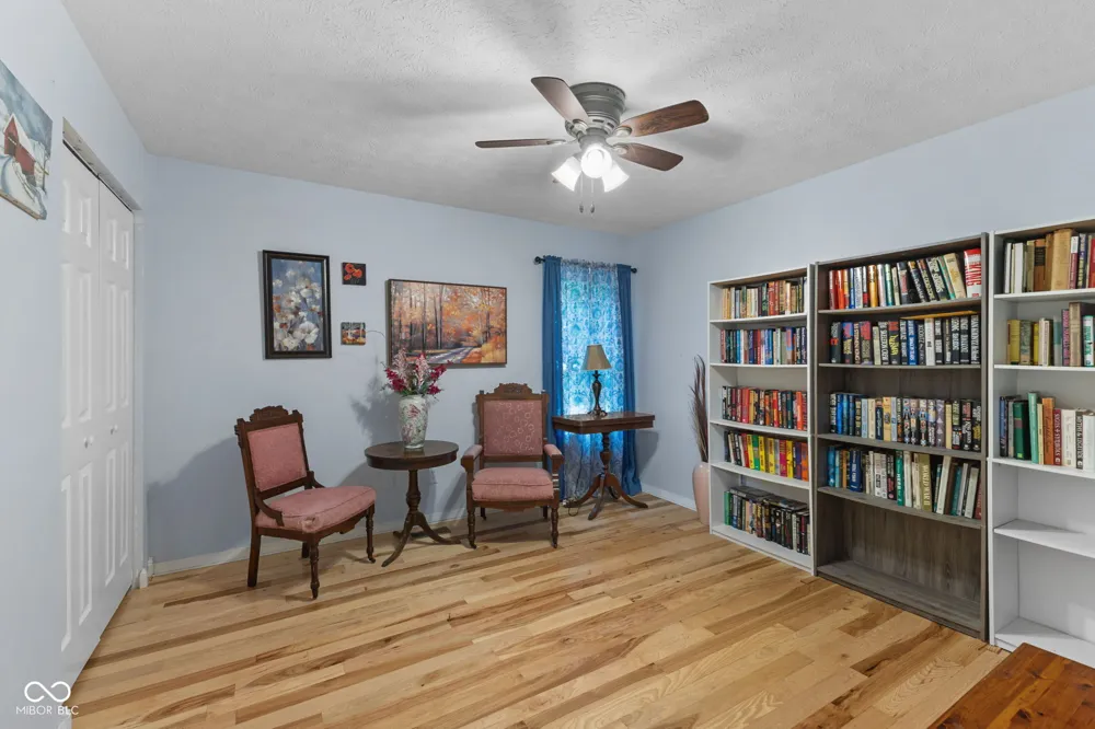 1200 Breaside Court Greenwood, IN 46143