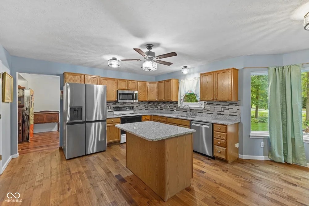 1200 Breaside Court Greenwood, IN 46143