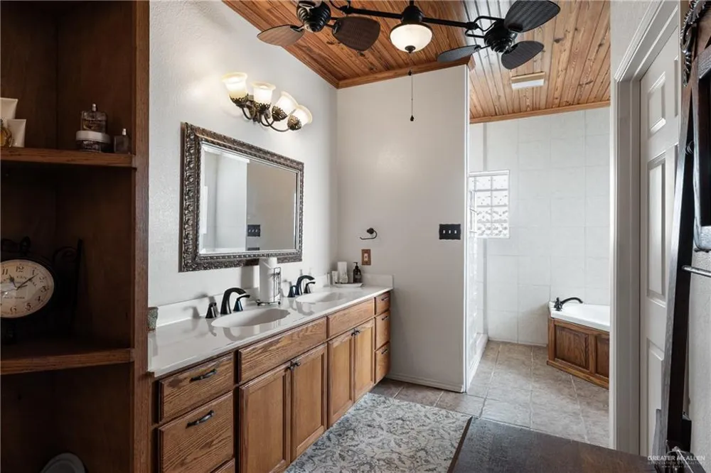 1225 Port South Drive #Lot 6-7 Port Mansfield, TX 78598