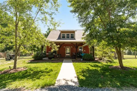 2108 Glenside Drive
