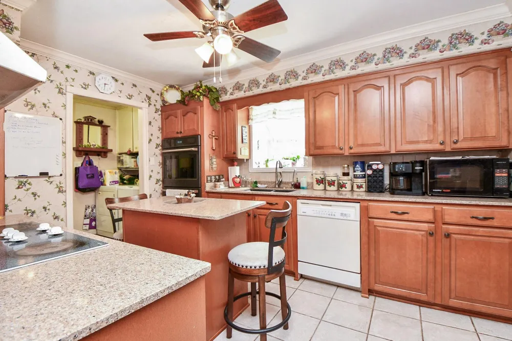 25550 W Fm 1097 Road Montgomery, TX 77356