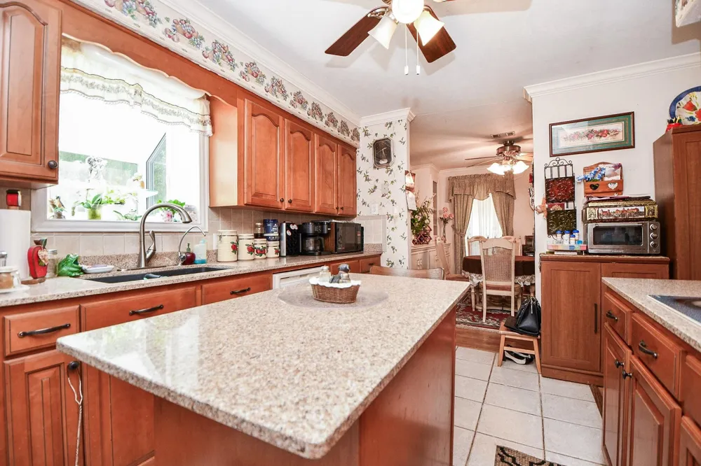 25550 W Fm 1097 Road Montgomery, TX 77356