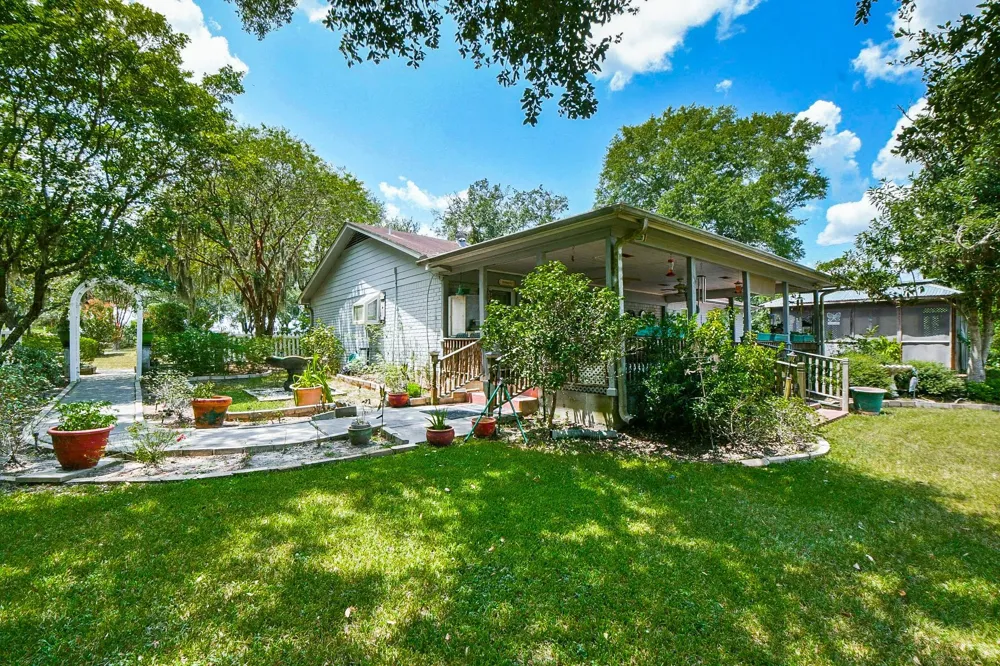 25550 W Fm 1097 Road Montgomery, TX 77356