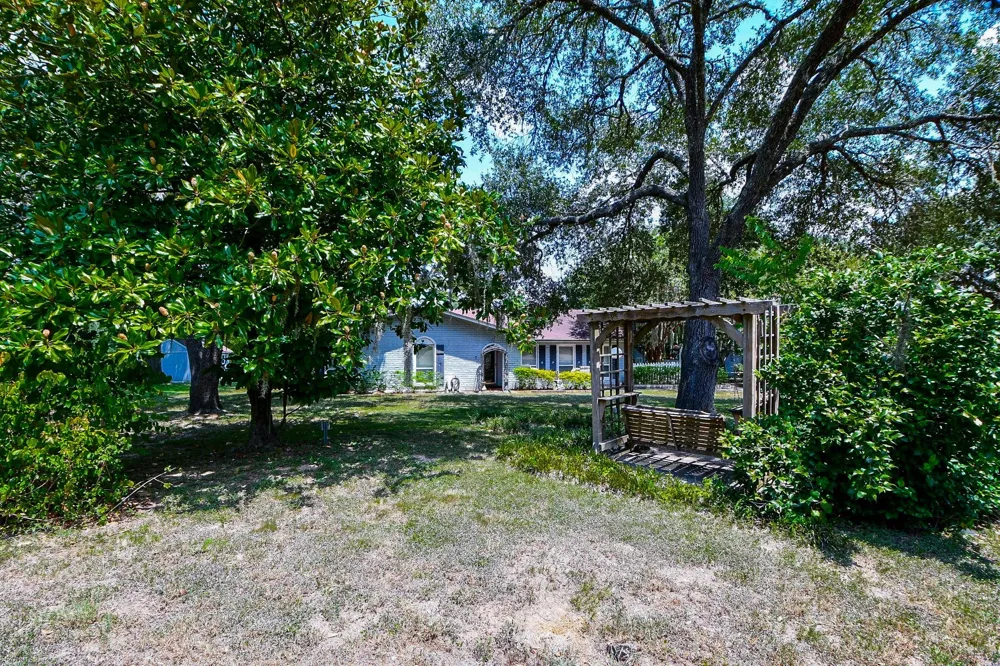 25550 W Fm 1097 Road Montgomery, TX 77356