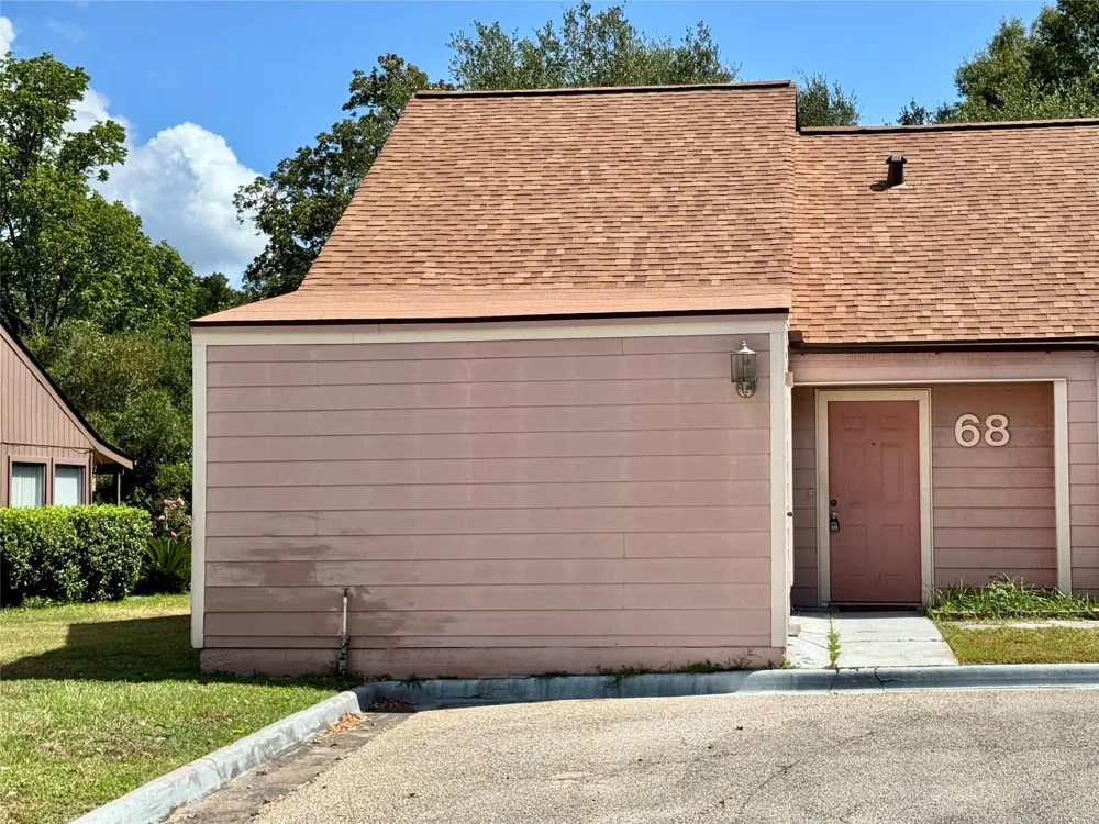 68 Westwood Village Drive #TH68 Trinity, TX 75862