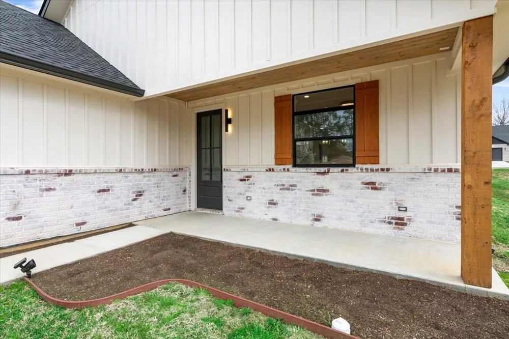 911 Augusta Drive Lufkin, TX 75901