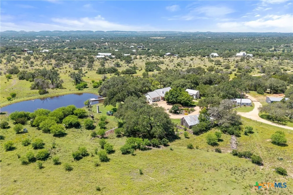 1533 Ranch Rd 1323 Johnson City, TX 78636