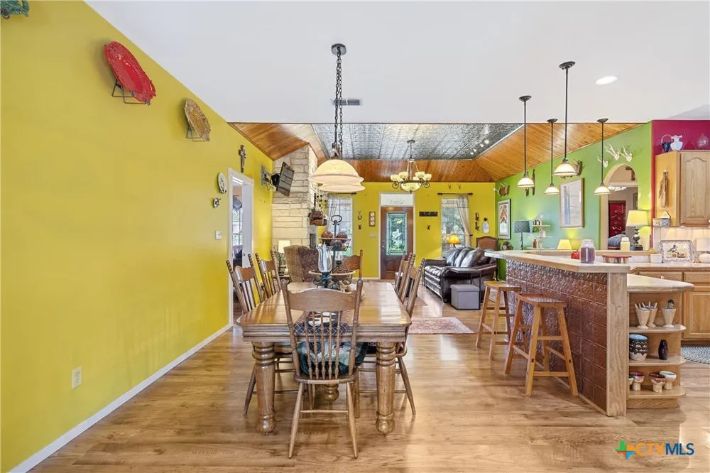 1533 Ranch Rd 1323 Johnson City, TX 78636
